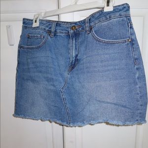 Jean mini skirt